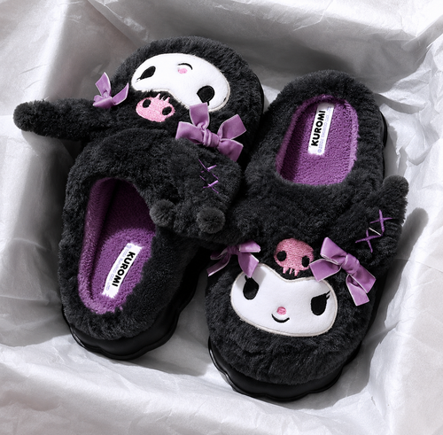 Black Kuromi Slippers
