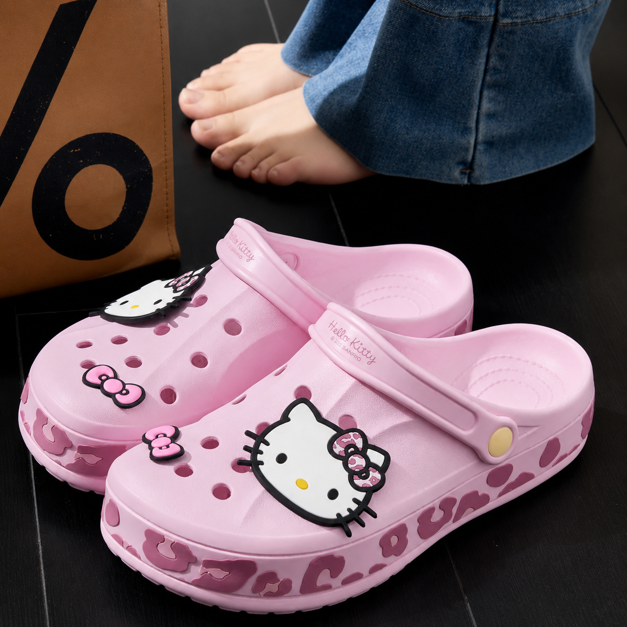 Hello Kitty Leopard Print Crocs Pink